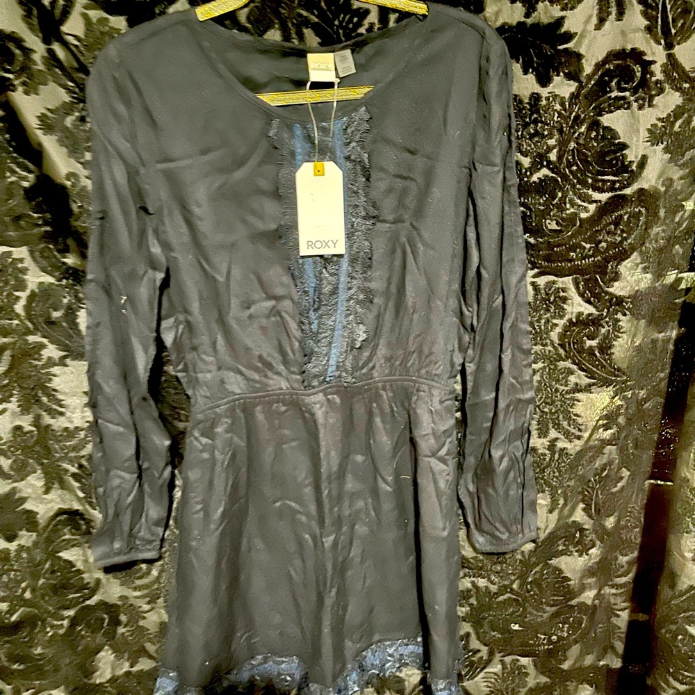 Roxy romper brand new with tags Dark navy blue size medium